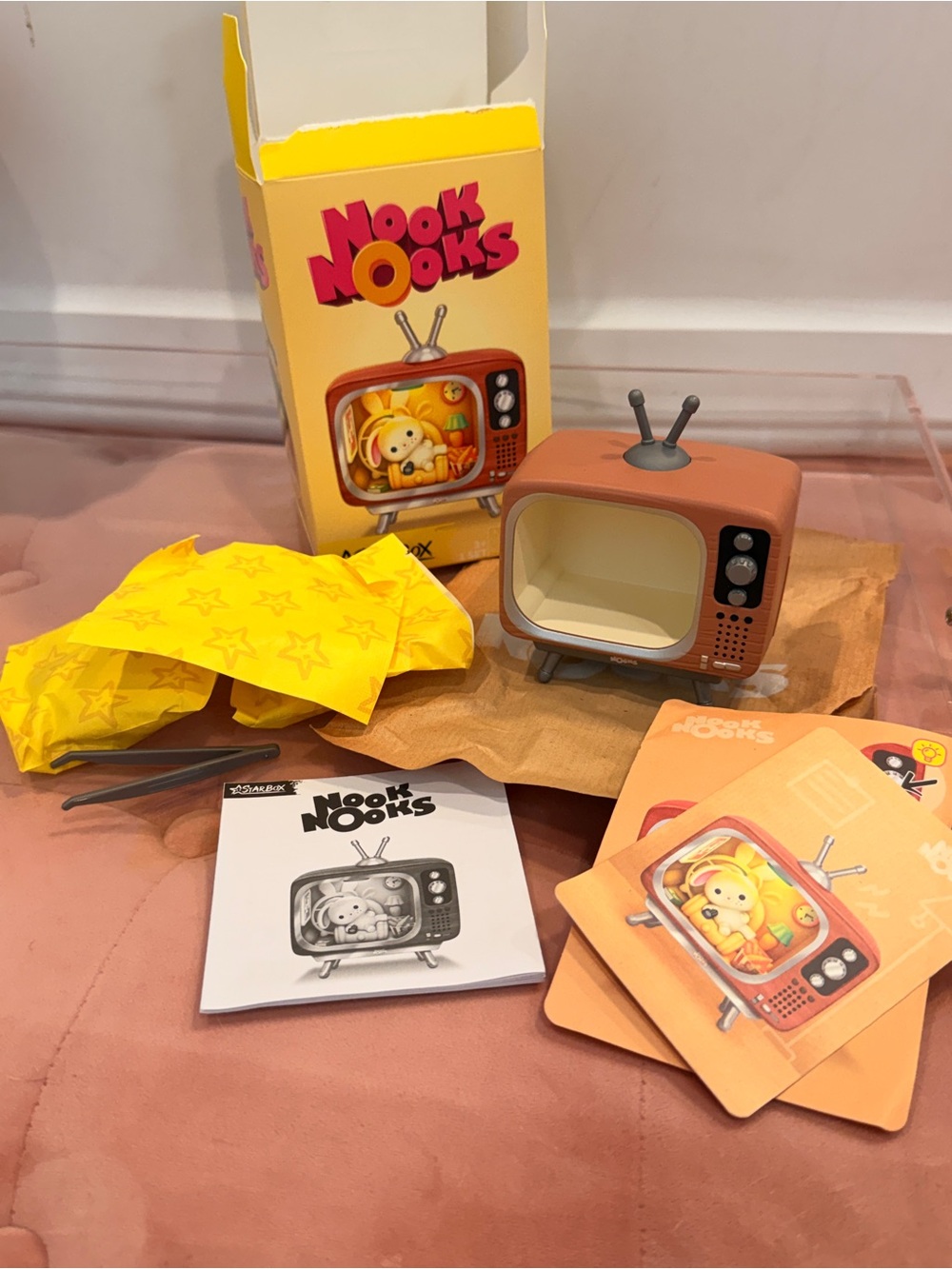 Starbox Nook Nooks Series Blind Box - Rabbit in TV